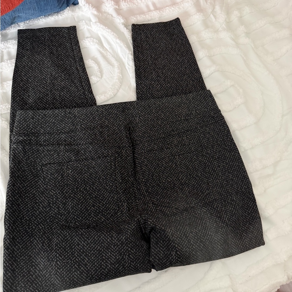 Liverpool Jeans Company Black Patterned Pants - Picture 7 of 11